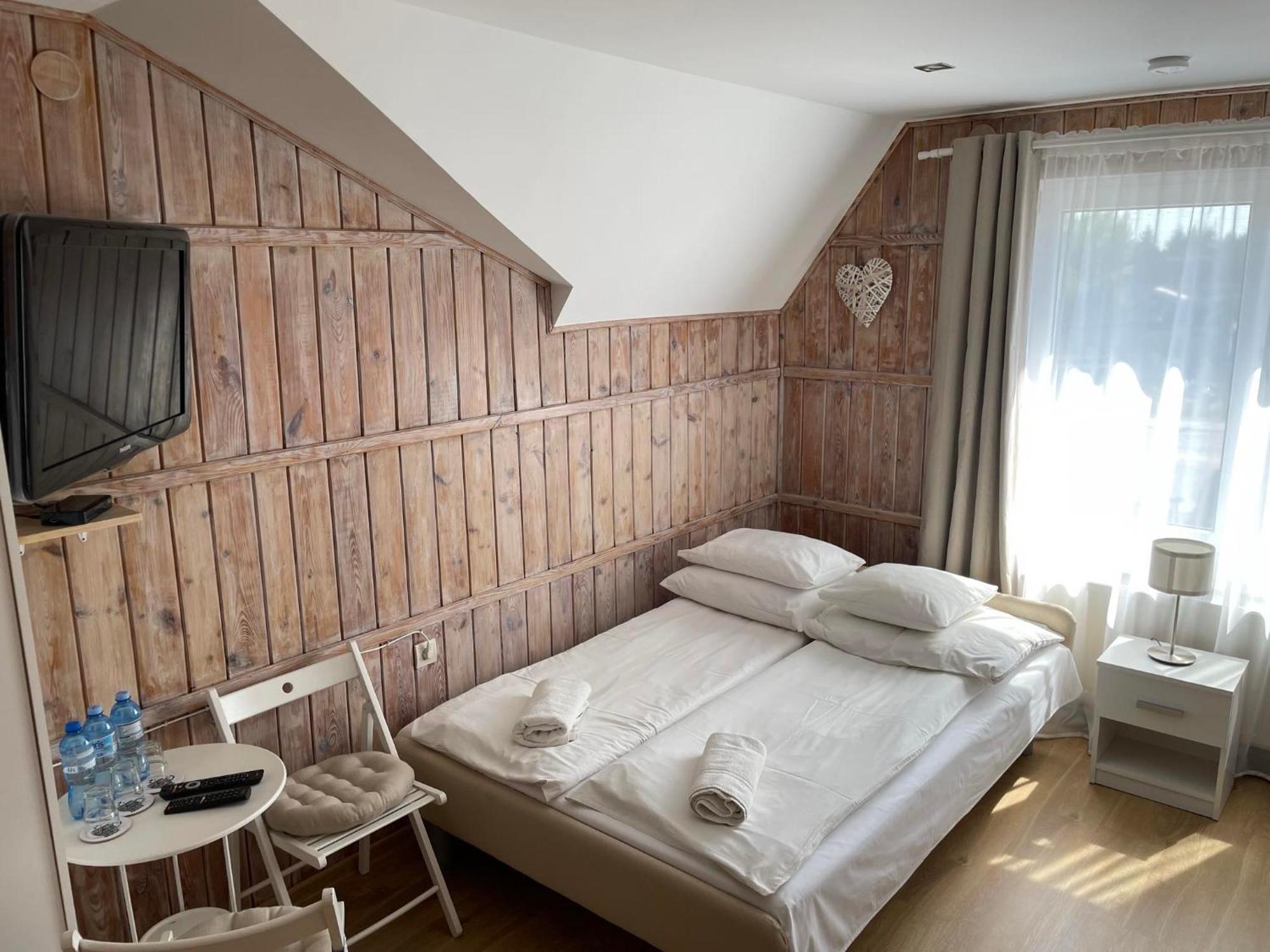 Mozaikowy Piec Homestay *